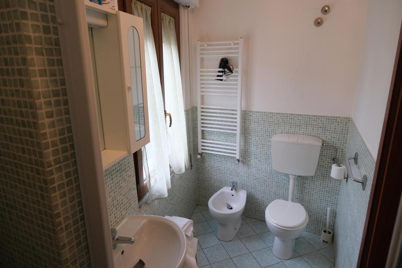 Amelia Hotel Momigno المظهر الخارجي الصورة